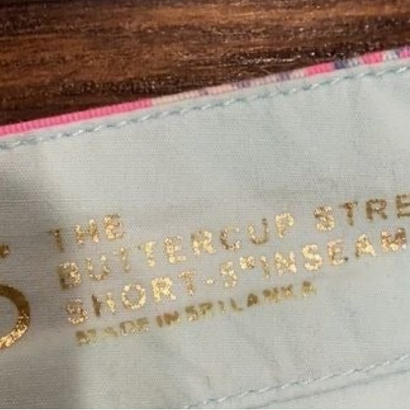 Lilly Pulitzer Buttercup Shorts Size 6 - Picture 4 of 5